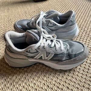 New Balance Women's 990V6 Running Sneakers